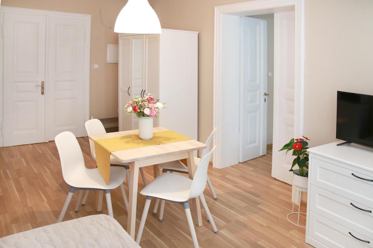 Apartmany Hejdukovi Krasna Lipa Exterior photo
